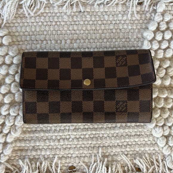 Authentic Louis Vuitton Damier long snap wallet CA0062 - Picture 1 of 14